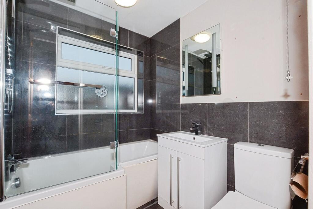 Additional image 10 of Hardwicke Place, London Colney, St Albans, AL2