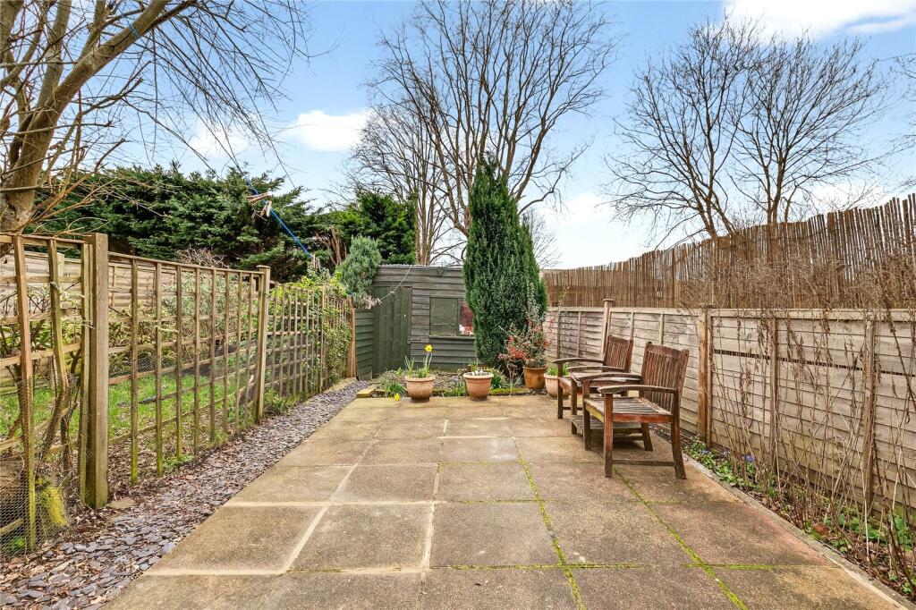 Park View, Cheapside Road, ASCOT, SL5 photo 2
