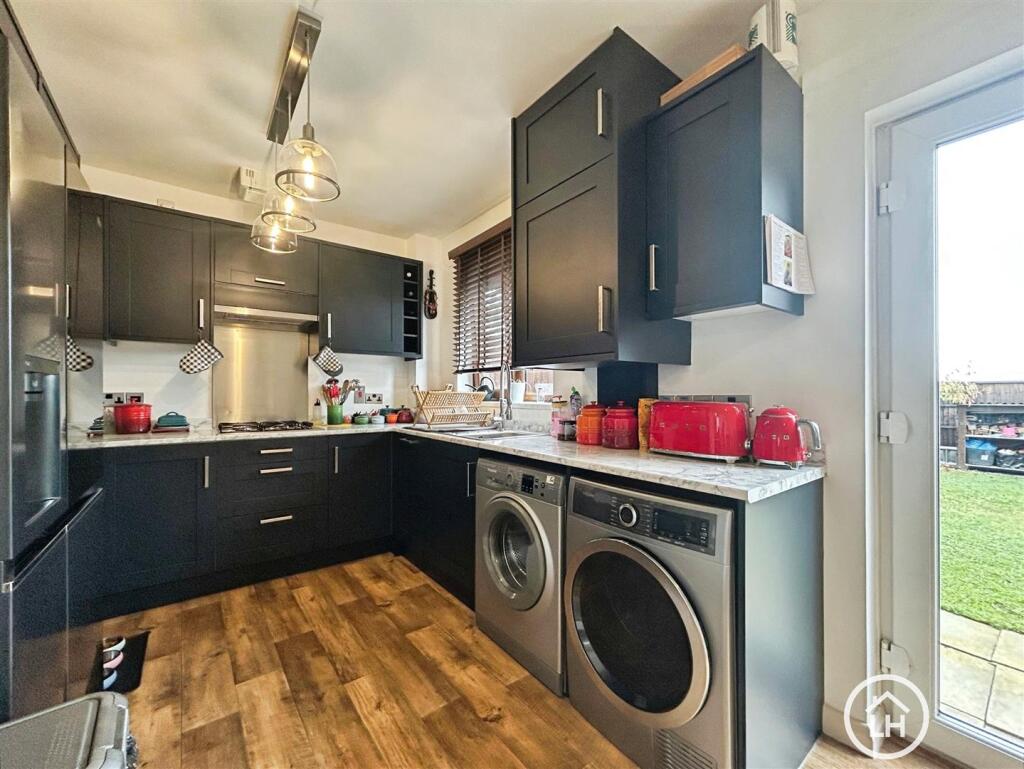 Chilham Close, Sheerness photo 4