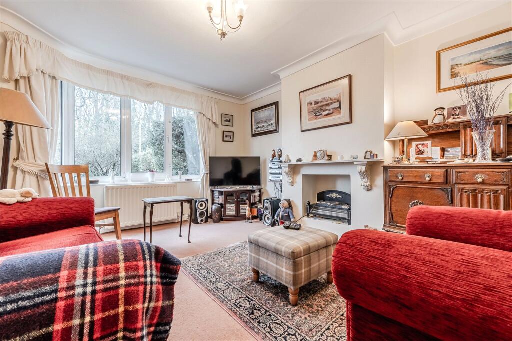 Buckstone Grove, Leeds, West Yorkshire photo 2