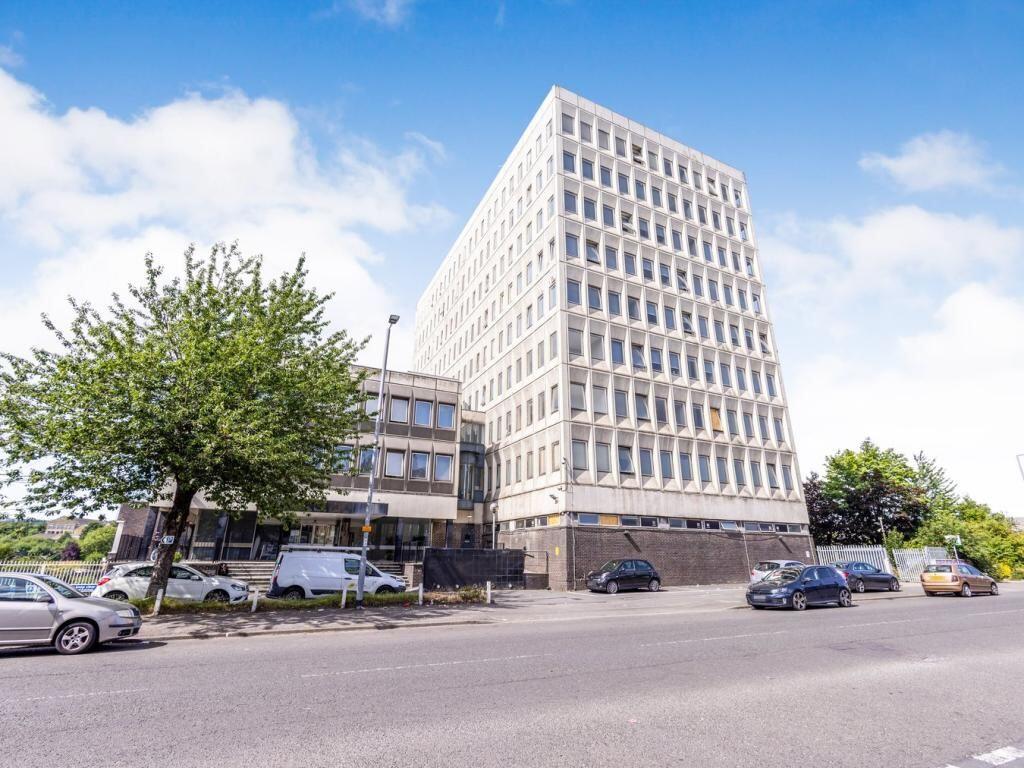 Main image of property: Flat 309 Colonnade House, 201 Sunbridge Road, Bradford, West Yorkshire, BD1 2BQ