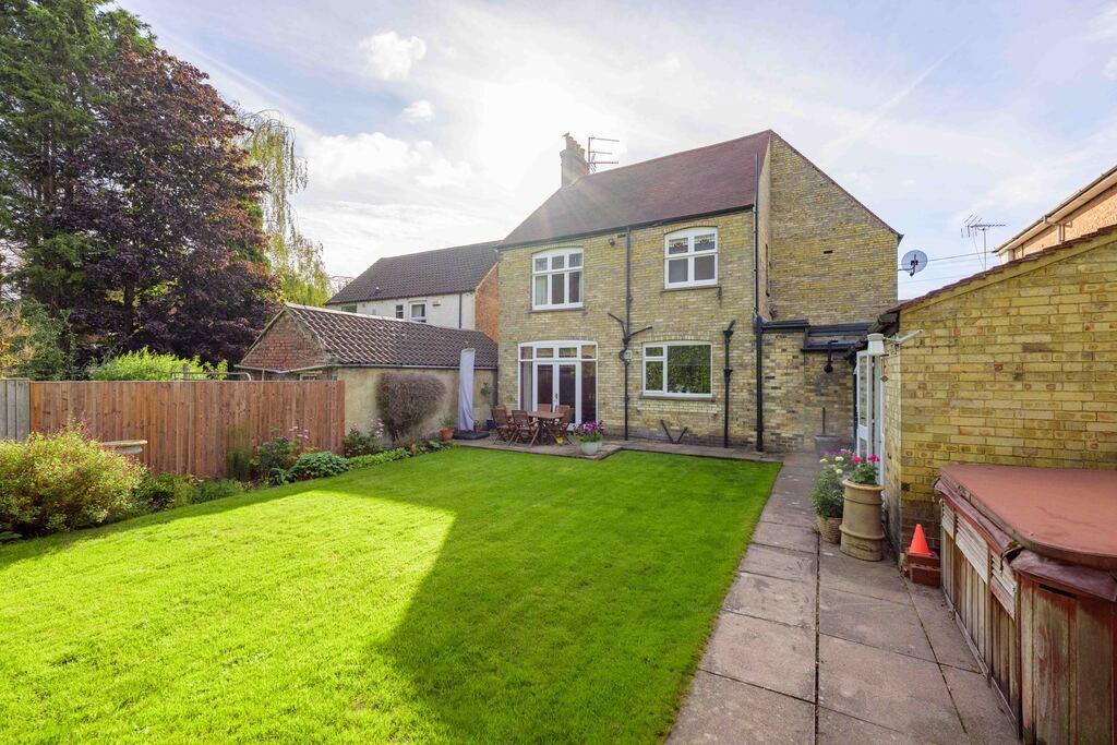 House in Peterborough - View 3
