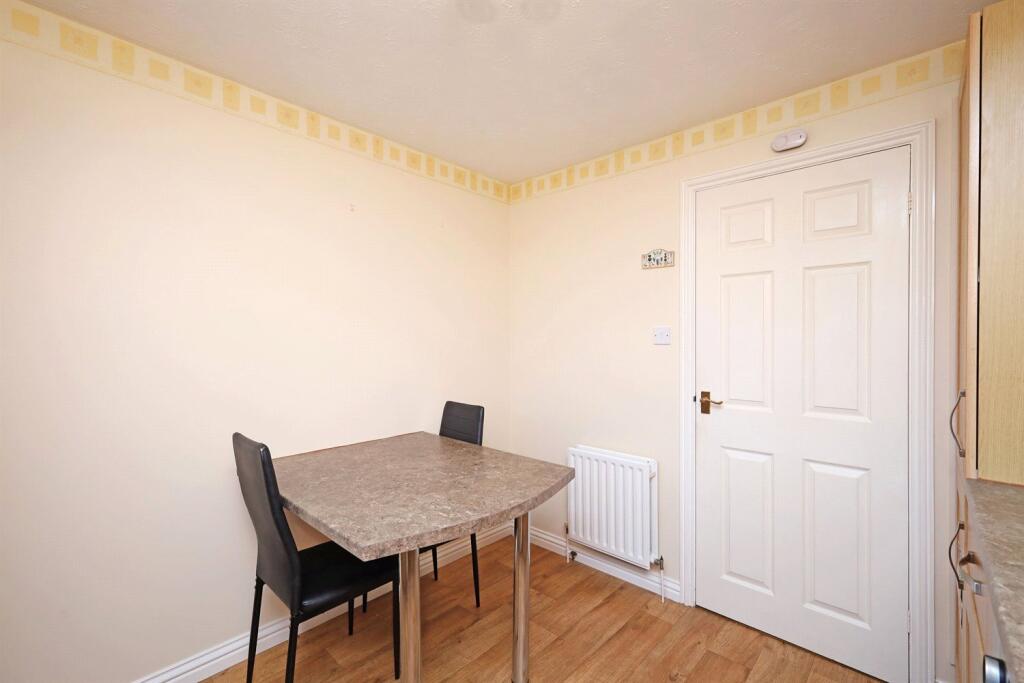 House in Boston, Staniland - View 5
