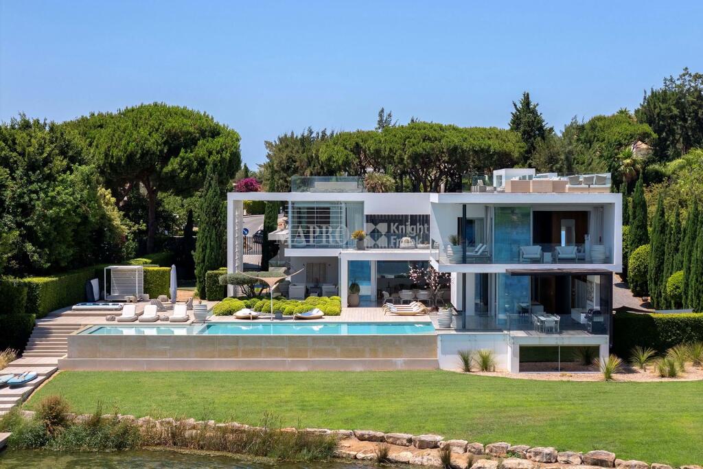 Main image of property: Algarve, Quinta Do Lago