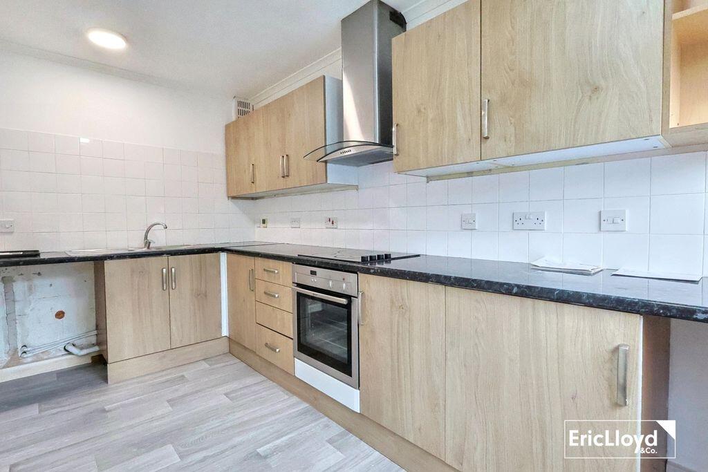 Apartment in Brixham, Parkham Hill - View 2