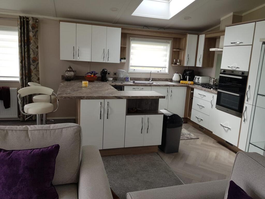 Sycamore Lakes, Skegness Road Burgh Le Marsh, PE24 5LN - More