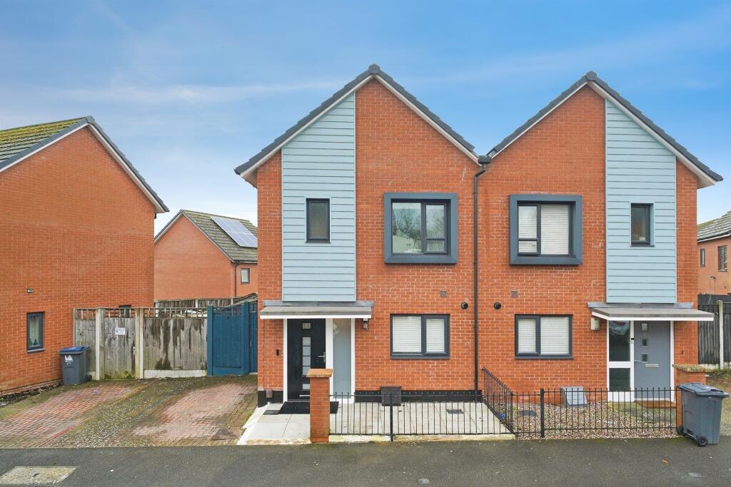Main image of property: Stockmans Close, Birmingham