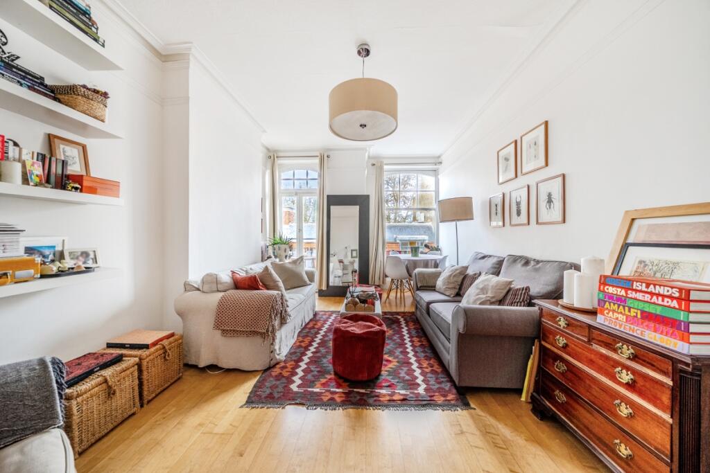 Apartment in London - View 3