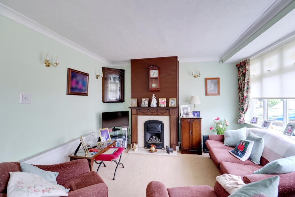 House in Rainham - View 2