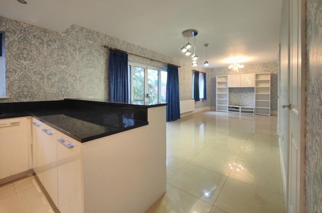 House in Lancaster, Luneside West, Marsh - View 5