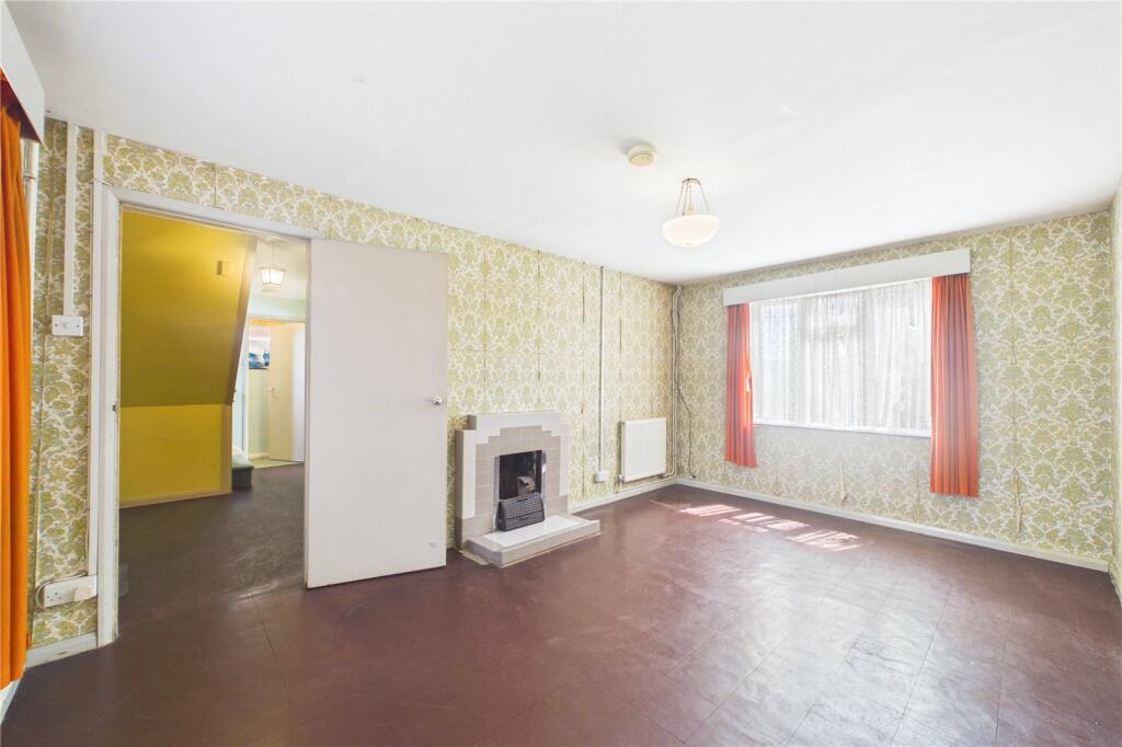 House in Basingstoke and Deane, Tadley - View 3