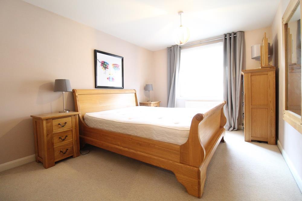 Apartment in Aberdeen - More