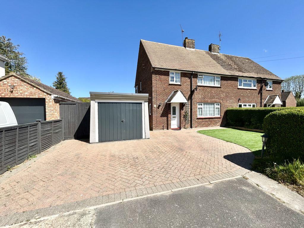 Main image of property: Castle Hill Road, Totternhoe