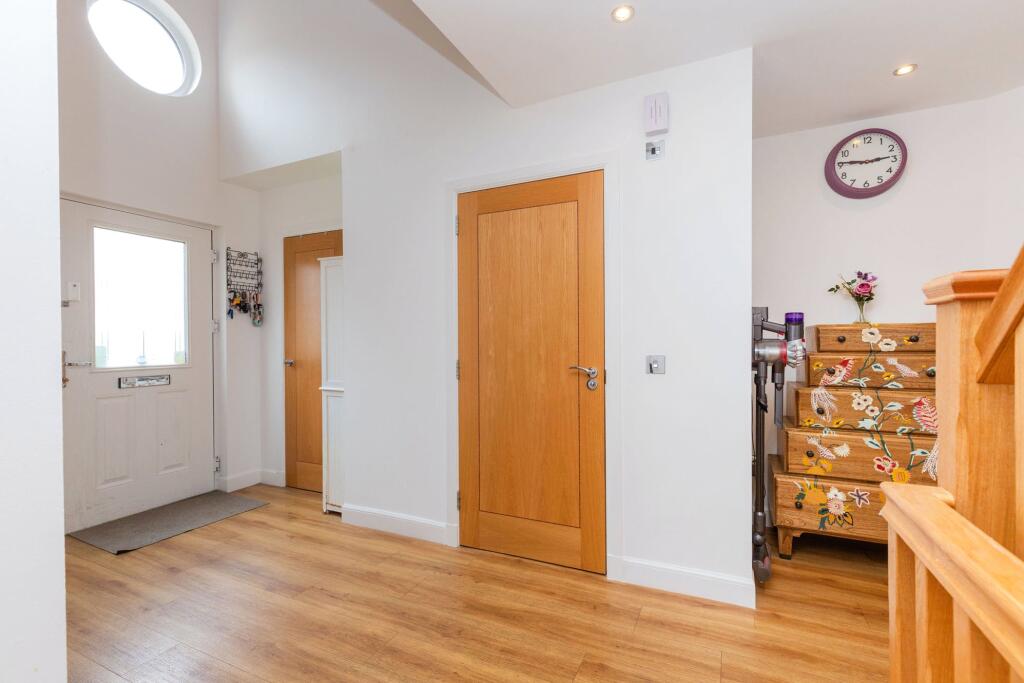 House in Newton Mearns, Towerwood, Patterton - View 5