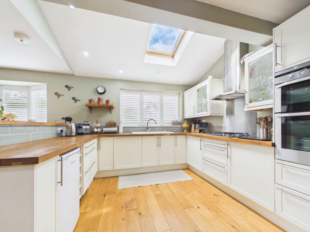 House in Reading - More