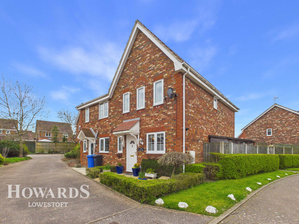 Main image of property: Peak Dale, Carlton Colville