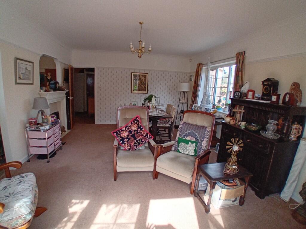 Redwick Road, BS35 photo 4