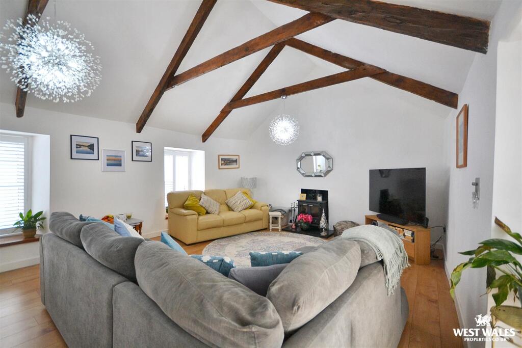House in Fishguard, Lower Town - View 5
