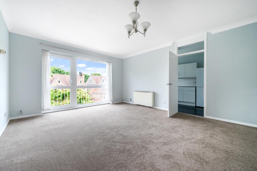 Additional image 2 of Avenue Road St. Albans AL1