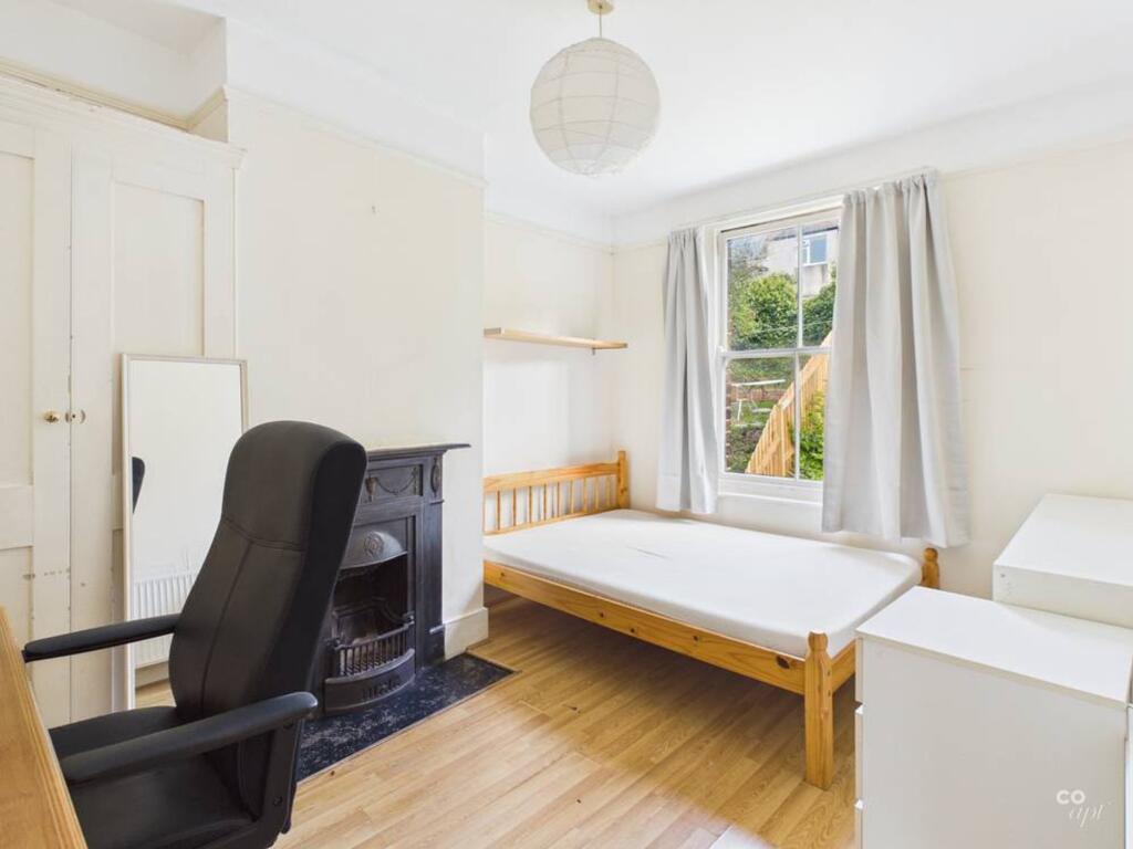 4 bedroom terraced house for rent