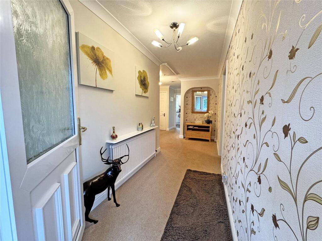 Ferndell Close, Cannock, Staffordshire, WS11 - View 2