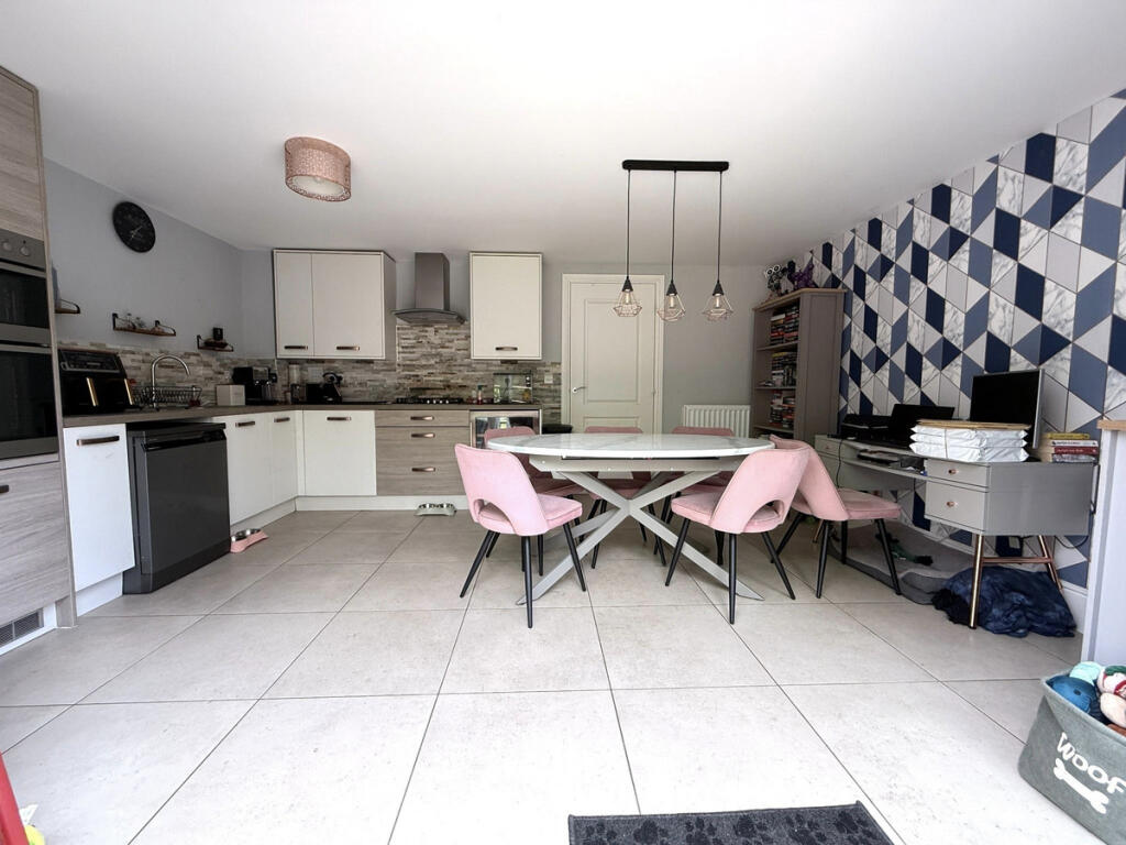 Main image of property: Homington Avenue, Swindon, SN3 6