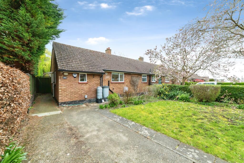 Main image of property: Redhoods Way West, Letchworth Garden City