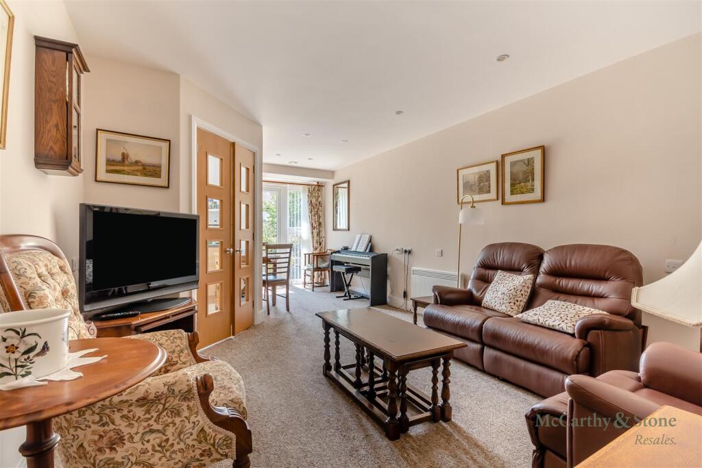 Apartment in Wychavon, Primsland, Droitwich Spa - View 5