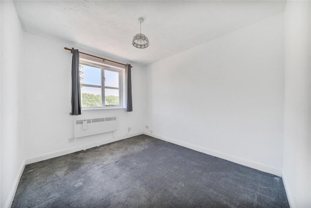 Apartment in London, Surrey Quays, Rotherhithe - View 4
