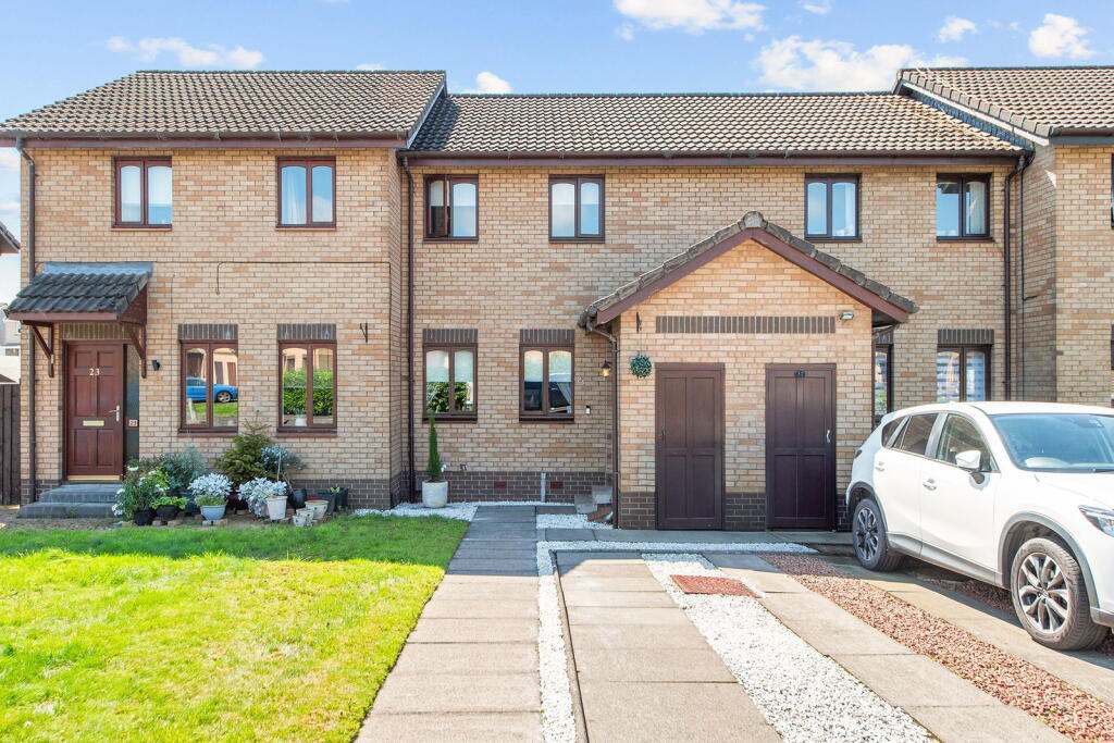 Main image of property: 25 Avonside Drive, Dunipace, FK6