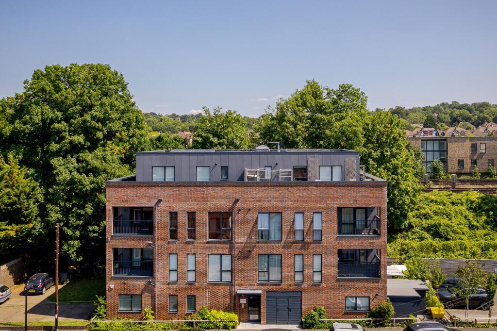 Main image of property: Braemar Avenue, Longus Point, CR2