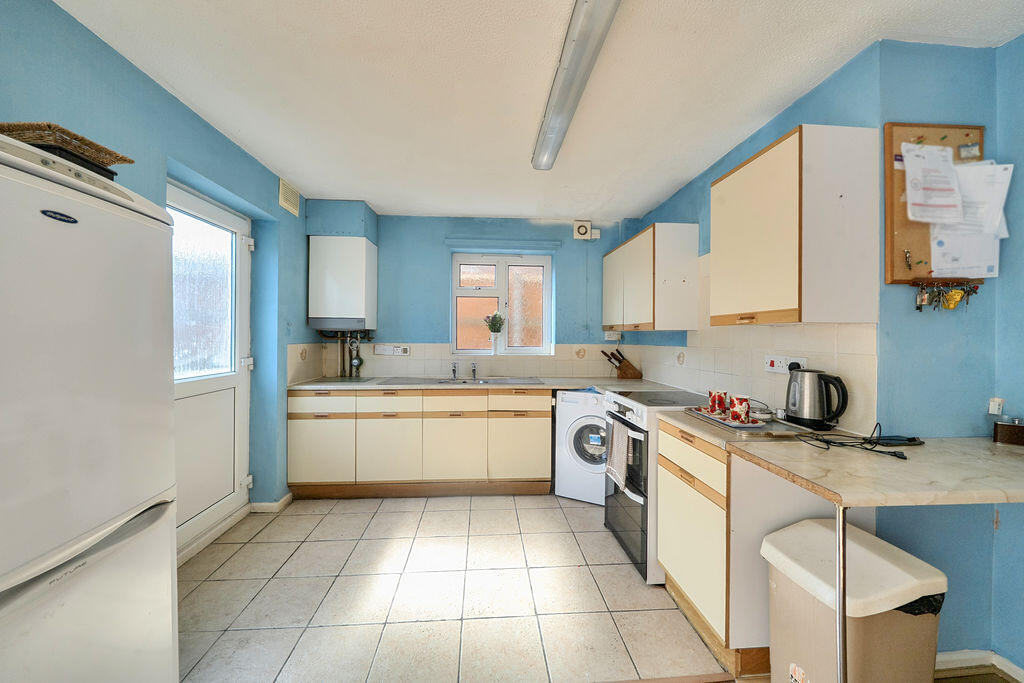 House in Oxford, Barton - View 4