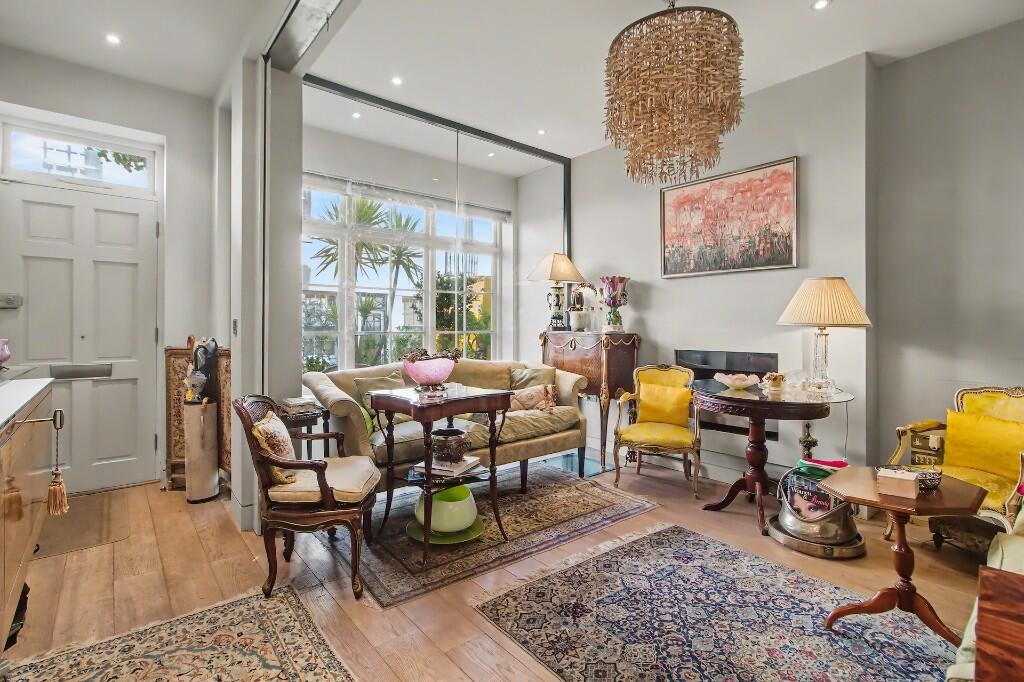 Main image of property: Ennismore Mews, London, SW7