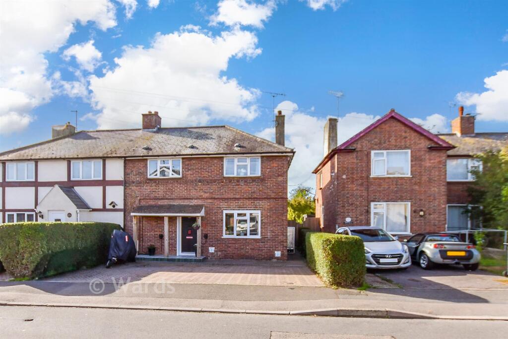 4-bed semi-detached on Osborne Road, Willesborough, Ashford, Kent, £264,500
