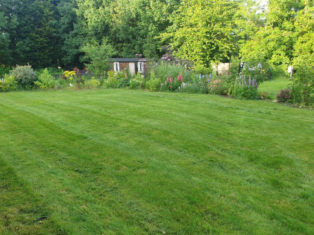 Main image of property: Low Street, Collingham, Newark