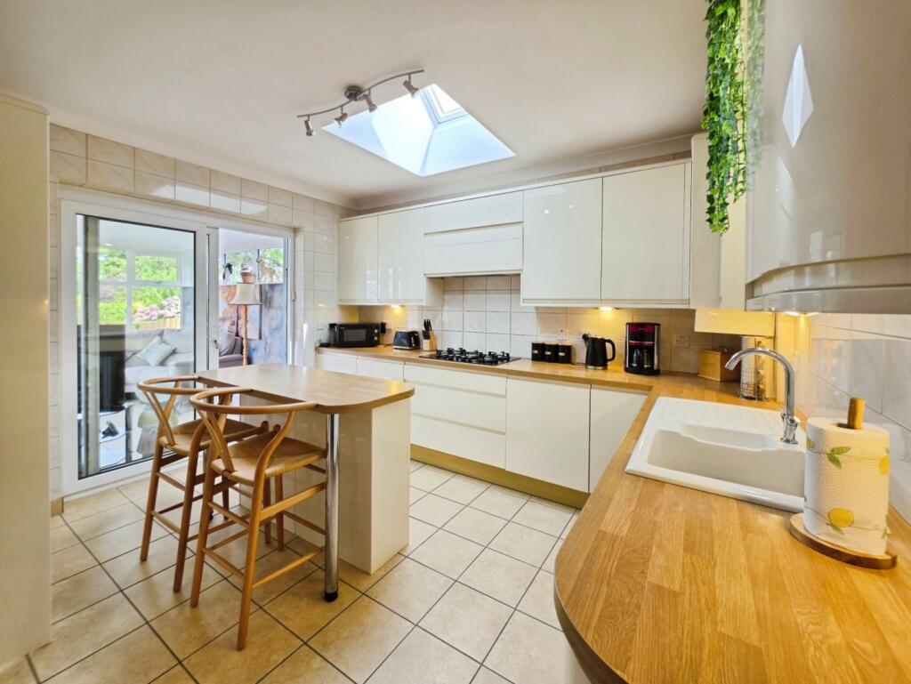 House in Staffordshire Moorlands, Biddulph - View 4