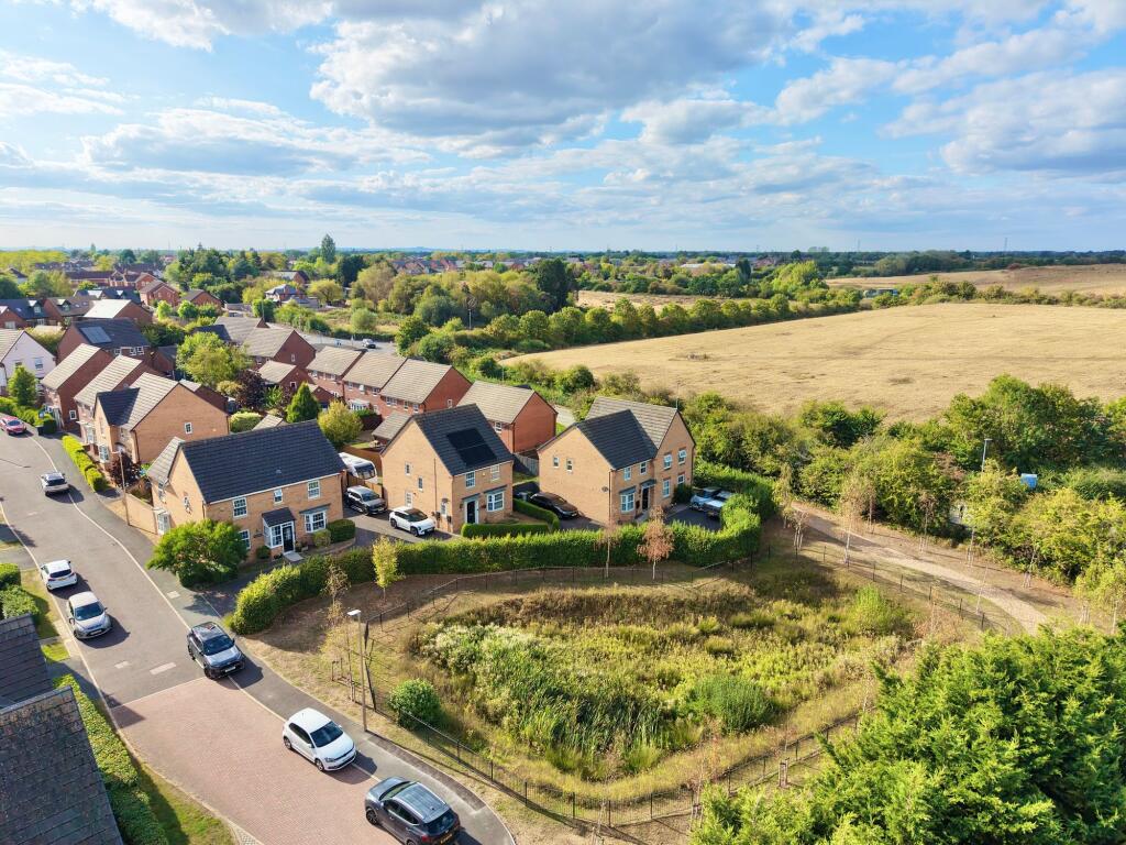 House in Crewe, Meadow View, Coppenhall - View 2
