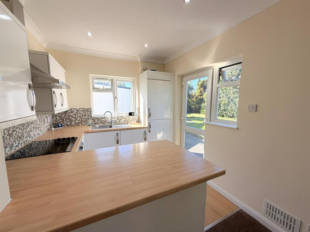 House in Southend-on-Sea, Eastwood - View 3