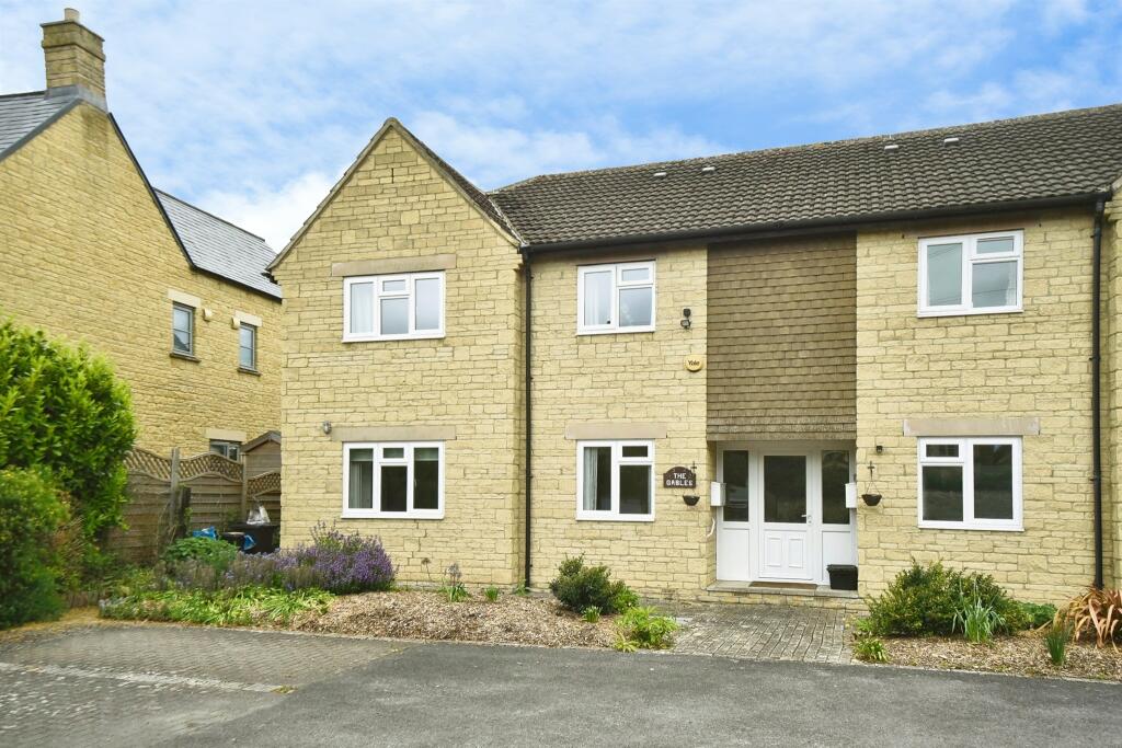 Main image of property: Burford Road, Lechlade