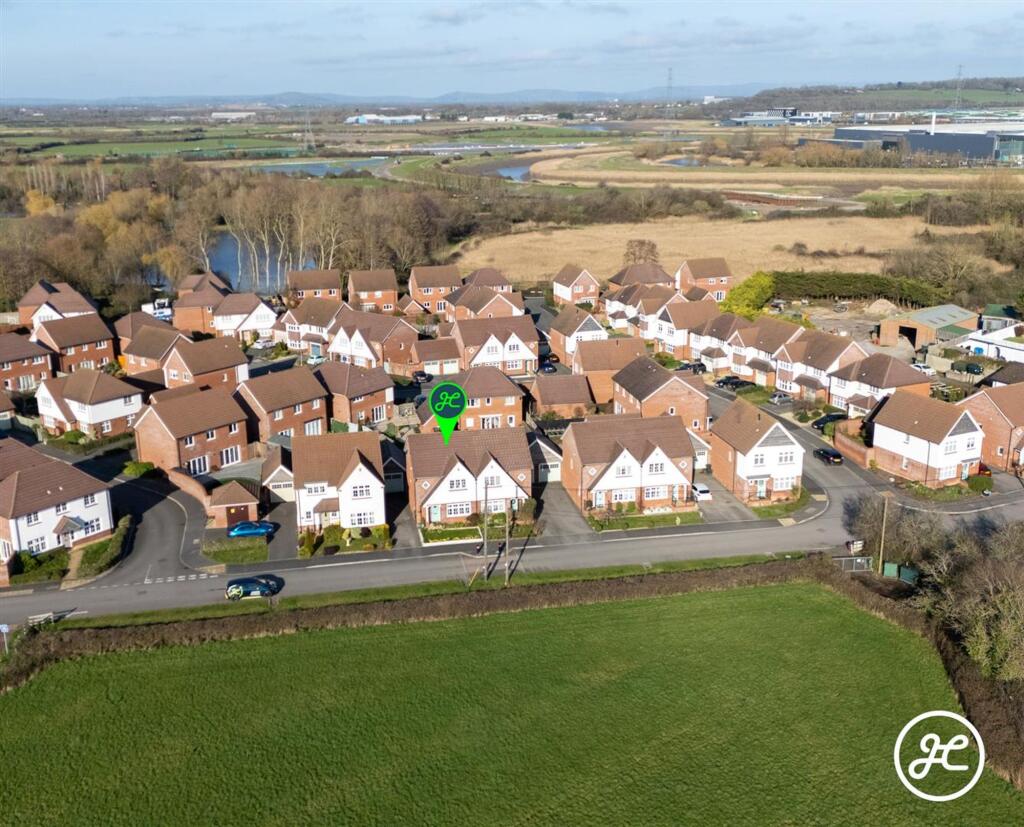 House in Taunton - View 2