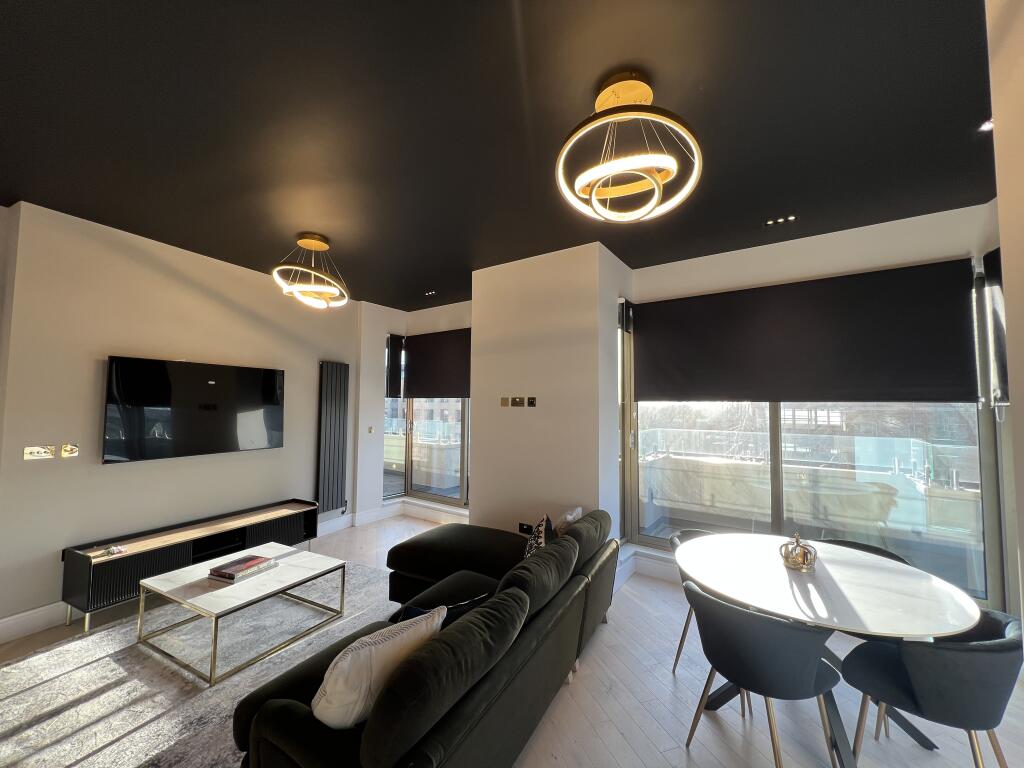 Apartment in London - More