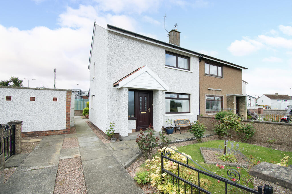 Main image of property: Provost Reids Road, Montrose, Angus, DD10