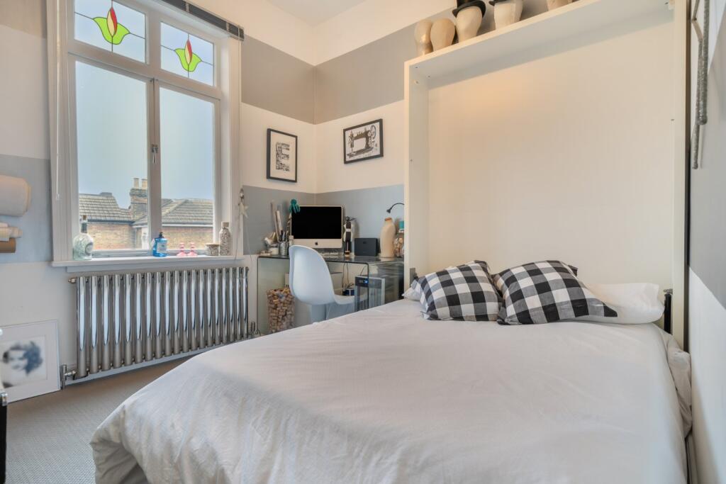 Apartment in London - View 4