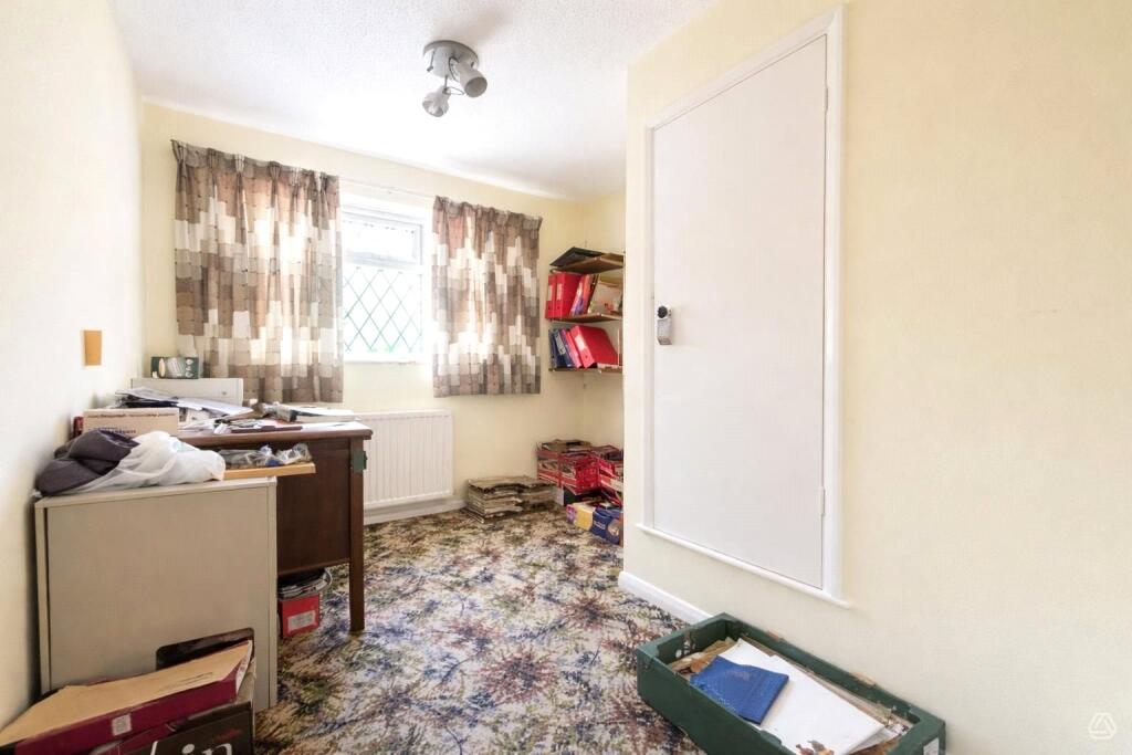 House in Winkfield, Martin's Heron - View 6