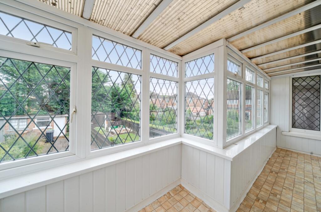 Apartment in Doncaster, North East Lincolnshire - View 5