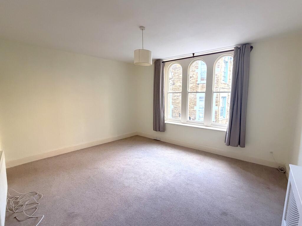 Apartment in Bath - View 5