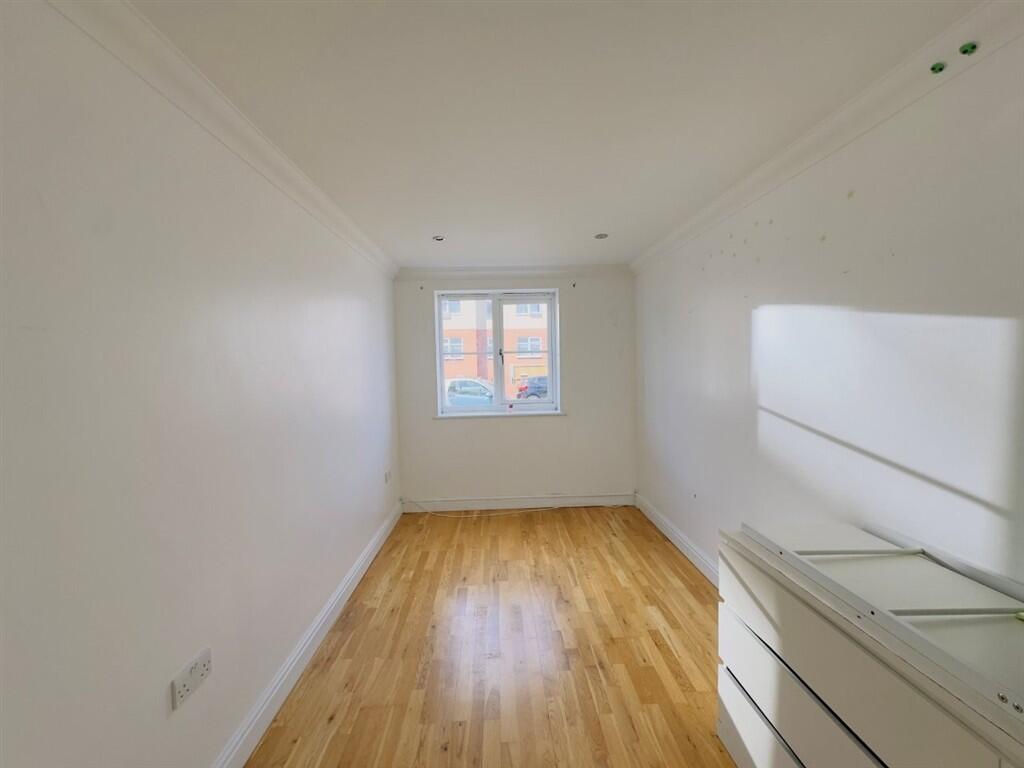 Apartment in London - View 2