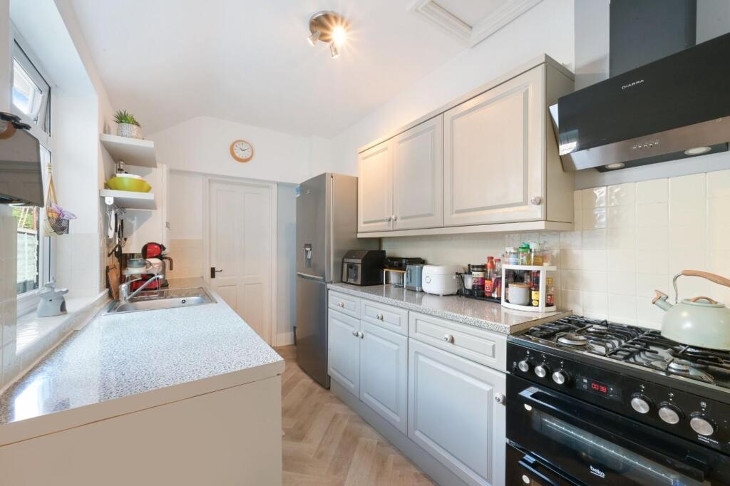 House in Kingston upon Thames - View 5