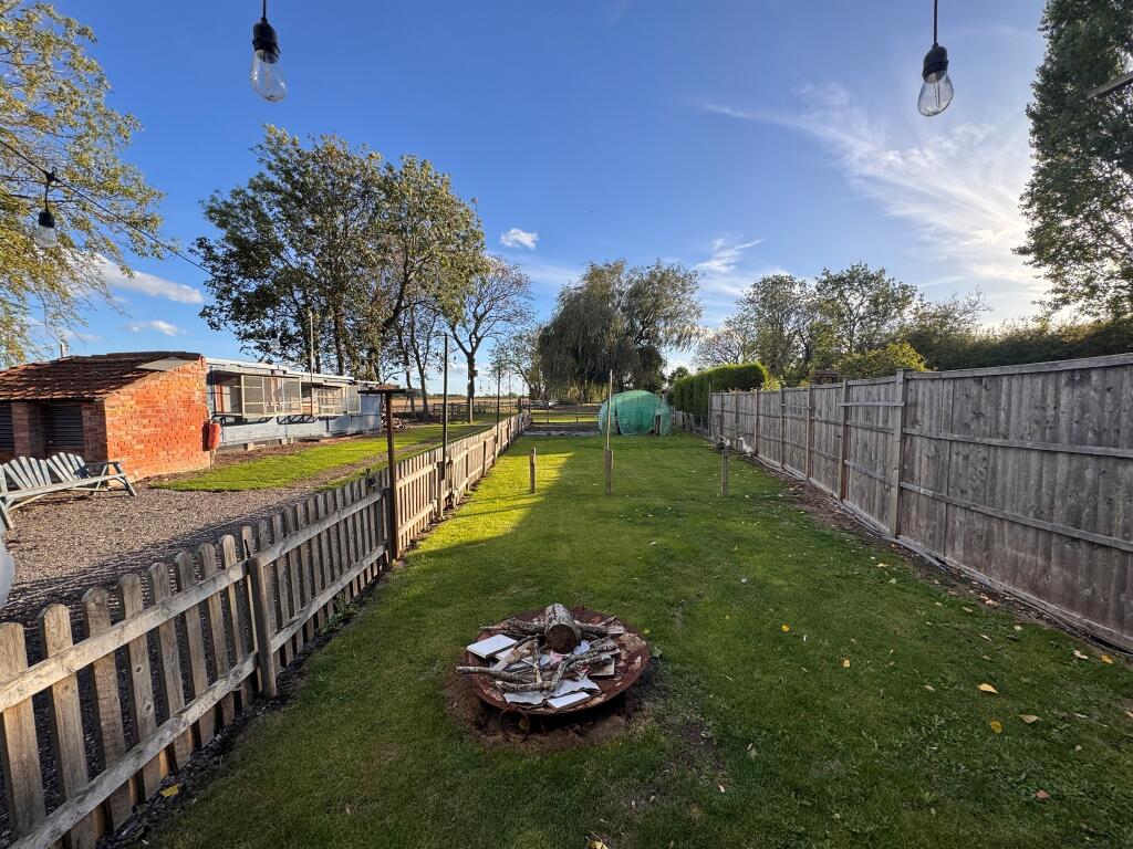 Gunby Road, Orby, Spilsby photo 4
