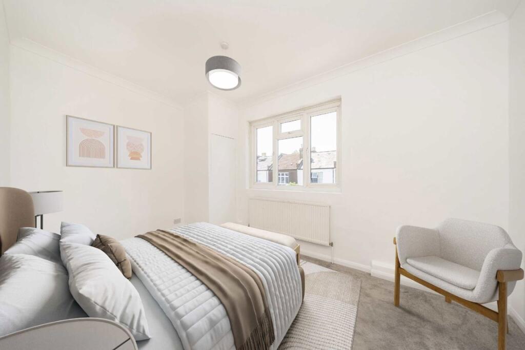 House in Twickenham - View 5